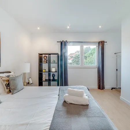 Апартаменты Cruzeiro Deluxe Лиссабон